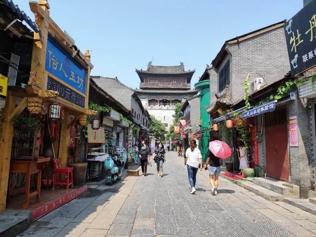 洛陽這個網(wǎng)紅景區(qū)的停車場加入平臺！位置、泊位數(shù)、停車券點擊查看！